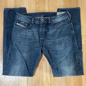 Diesel Buster Regular Slim-Tapered Men’s Jeans - 0838B Wash